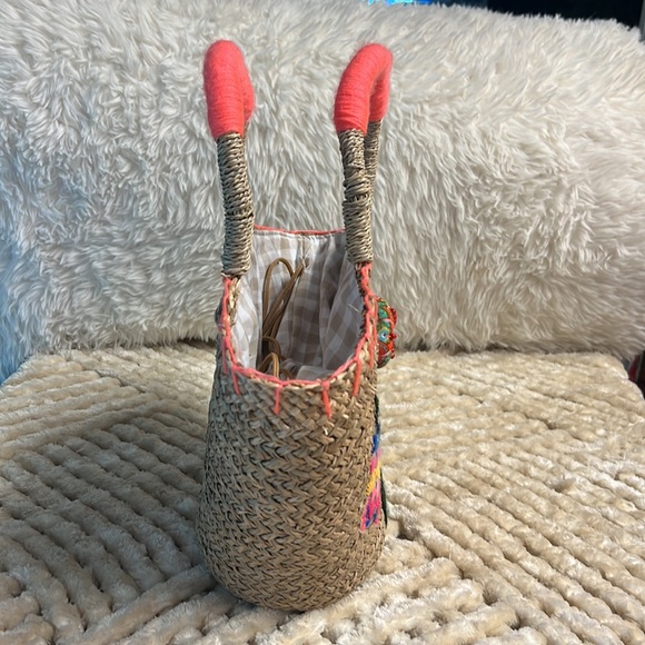 Woven Boho bag made in Indonesia with drawstring - Picture 8 of 11